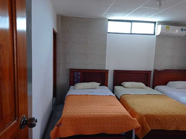 Imagen de la habitación del Hotel HOSTAL MIRADOR. Foto 7