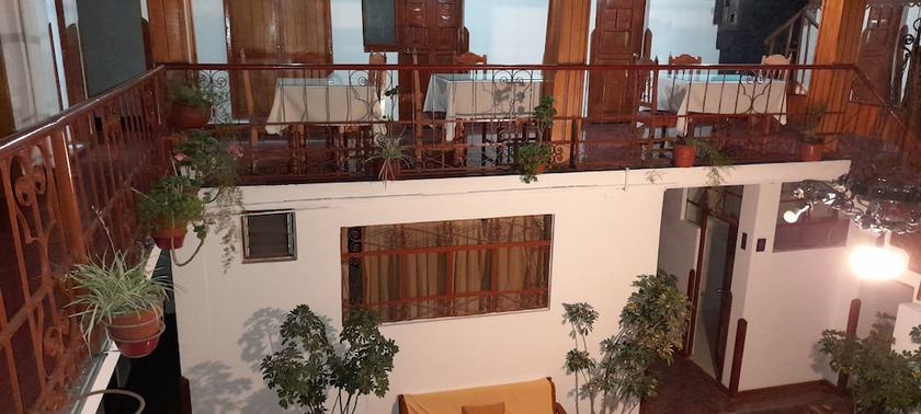 Imagen del bar/restaurante del Hotel HOSTAL MONARCA. Foto 2