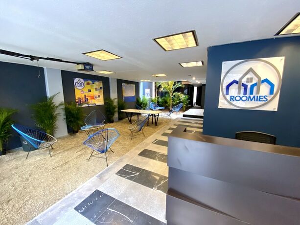 Imagen general del Hotel HOSTAL ROMA - CIBELES. Foto 4