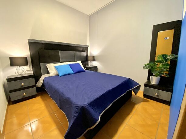 Imagen de la habitación del Hotel HOSTAL ROMA - CIBELES. Foto 18