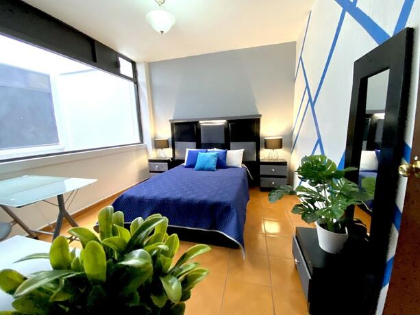 Imagen general del Hotel HOSTAL ROMA - CIBELES. Foto 5