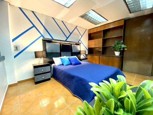 Imagen general del Hotel HOSTAL ROMA - CIBELES. Foto 9