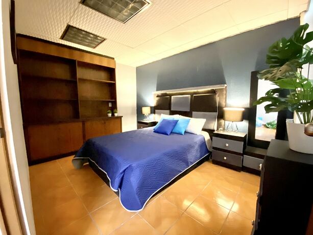 Imagen general del Hotel HOSTAL ROMA - CIBELES. Foto 14