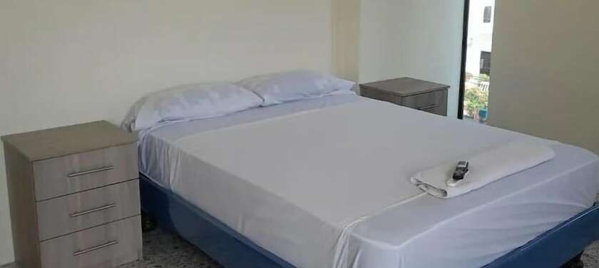 Imagen de la habitación del Hotel HOSTAL SAN MARINO. Foto 13