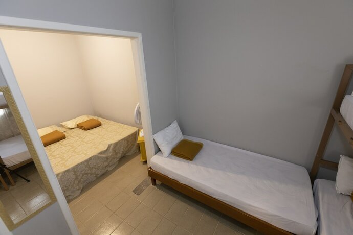 Imagen de la habitación del Hotel HOSTEL DINIZ. Foto 14