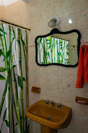 Imagen de la habitación del Hotel HOSTEL HORNOCAL. Foto 9