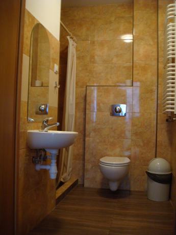 Imagen general del Hotel HOSTEL OMEGA. Foto 1
