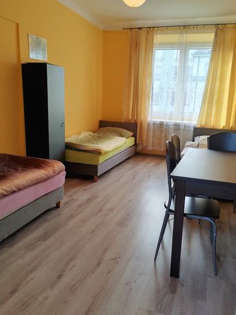 Imagen de la habitación del Hotel HOSTEL OMEGA. Foto 14
