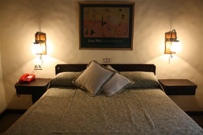 Imagen general del Hotel HOSTER&Iacute;A LA POSTA DEL CAZADOR. Foto 12