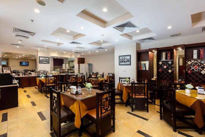 Imagen del bar/restaurante del Hotel HOTEL 1-2-3 HANOI Hoan Kiem. Foto 1