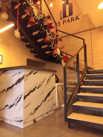 Imagen de los interiores del Hotel HOTEL 45 PARK. Foto 16