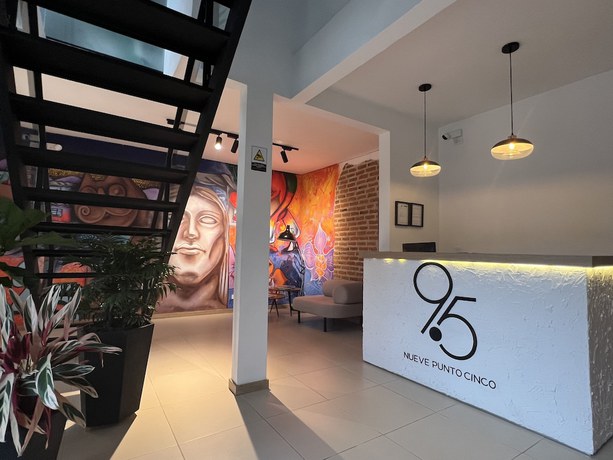 Imagen de los interiores del Hotel HOTEL 9.5 SAN FERNANDO. Foto 15