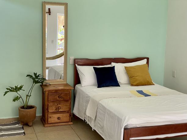 Imagen de la habitación del Hotel HOTEL ADOQUIN. Foto 17