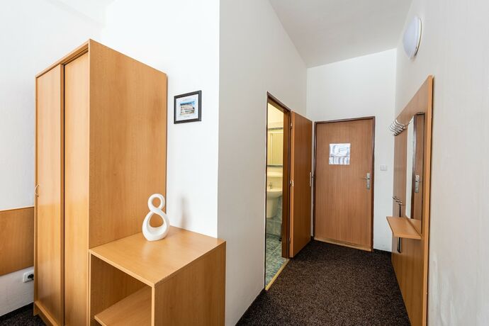 Imagen de la habitación del Hotel HOTEL AGRI Sobě&scaron;ice. Foto 11