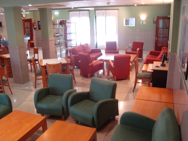 Imagen de los interiores del Hotel HOTEL ALAMEDA. Foto 6