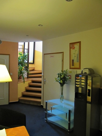 Imagen de los interiores del Hotel HOTEL AMADEUS. Foto 12
