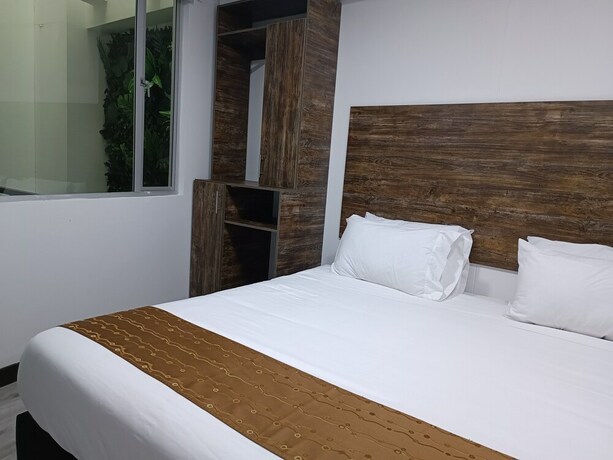 Imagen de la habitación del Hotel HOTEL AMERICAN VISA CORPORATE. Foto 20