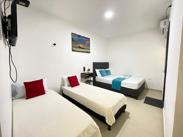 Imagen de la habitación del Hotel HOTEL ANAJIRAWAA. Foto 2