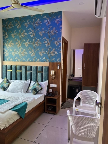 Imagen de la habitación del Hotel HOTEL ARAB INN. Foto 9