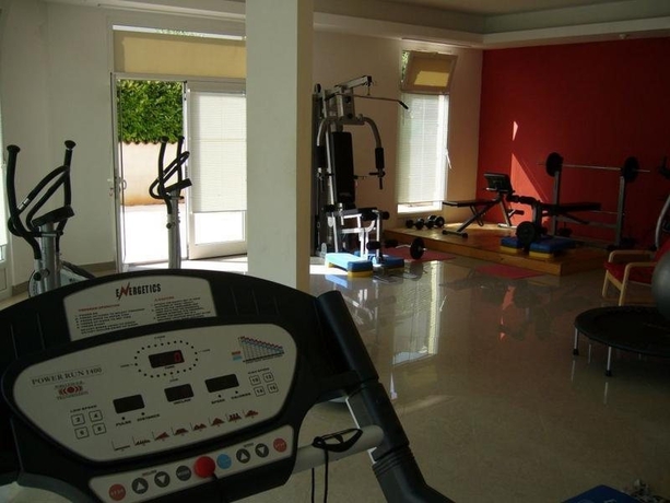 Imagen general del Hotel HOTEL ARCUS. Foto 6