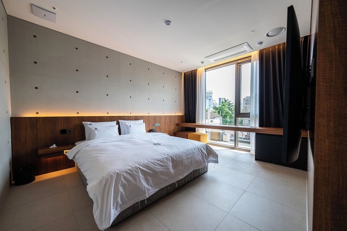 Imagen de la habitación del Hotel HOTEL AU. Foto 5