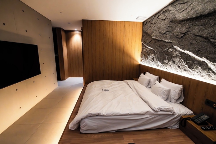 Imagen de la habitación del Hotel HOTEL AU. Foto 16