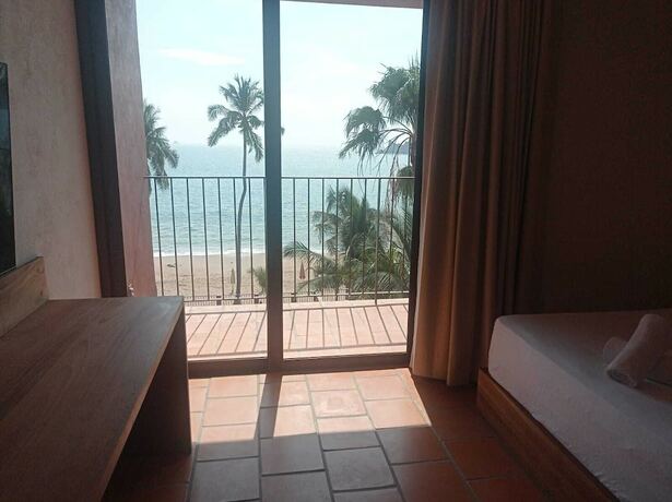 Imagen de la habitación del Hotel HOTEL AURELIA, San Patricio Melaque. Foto 17