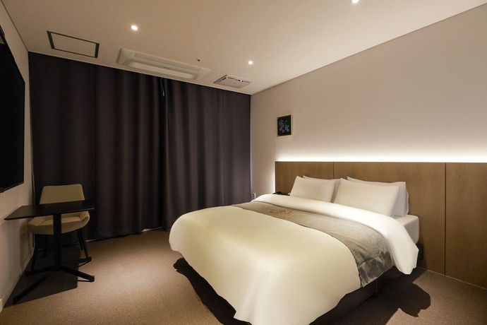 Imagen de la habitación del Hotel HOTEL AURORA, Gimpo. Foto 3