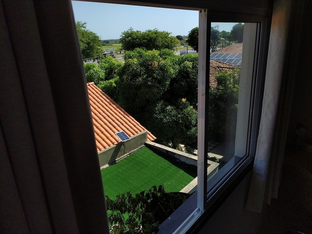 Imagen de la habitación del Hotel HOTEL AVEIRO. Foto 5