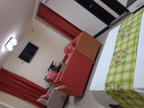 Imagen de la habitación del Hotel HOTEL AVICTORIA. Foto 20