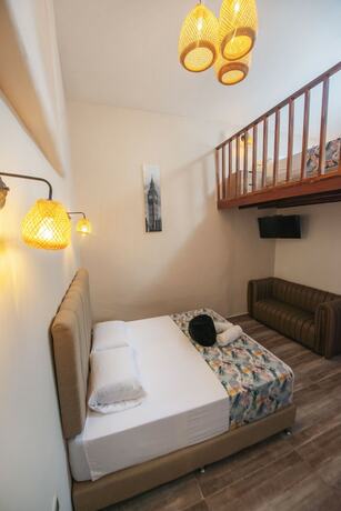 Imagen de la habitación del Hotel HOTEL BALI AT POBLADO. Foto 18