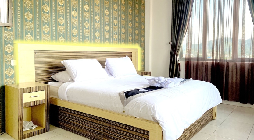 Imagen de la habitación del Hotel HOTEL BAYU HILL. Foto 7