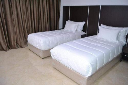 Imagen de la habitación del Hotel HOTEL BEAUTIFUL. Foto 17