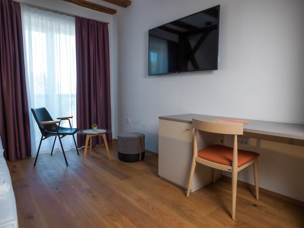 Imagen de la habitación del Hotel HOTEL BELMUR. Foto 9