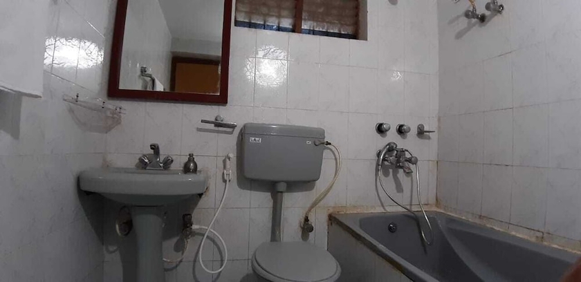 Imagen de la habitación del Hotel HOTEL BHUBANESWAR PRIDE. Foto 14