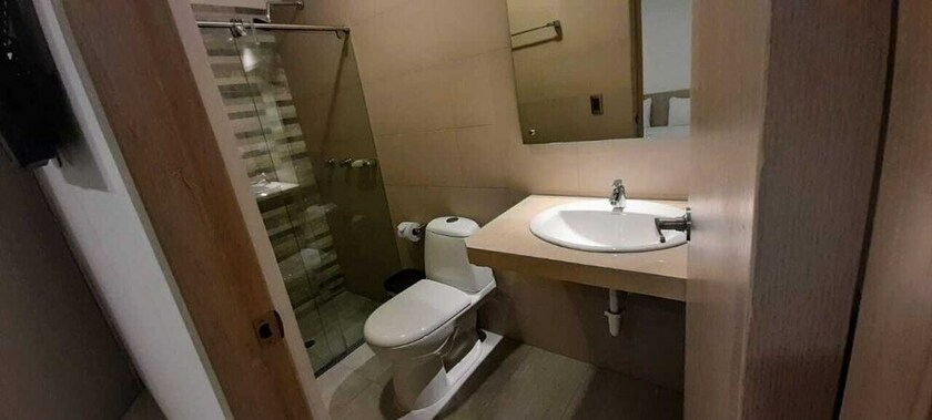 Imagen de la habitación del Hotel HOTEL BLU, Per&iacute;metro Urbano C&uacute;cuta. Foto 10
