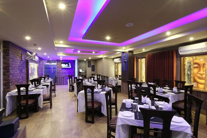 Imagen general del Hotel HOTEL BLUE BIRD. Foto 7