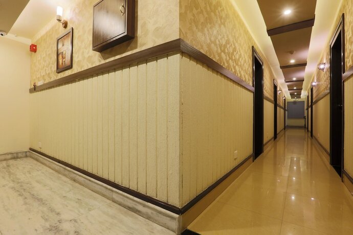 Imagen general del Hotel HOTEL BLUE BIRD. Foto 8