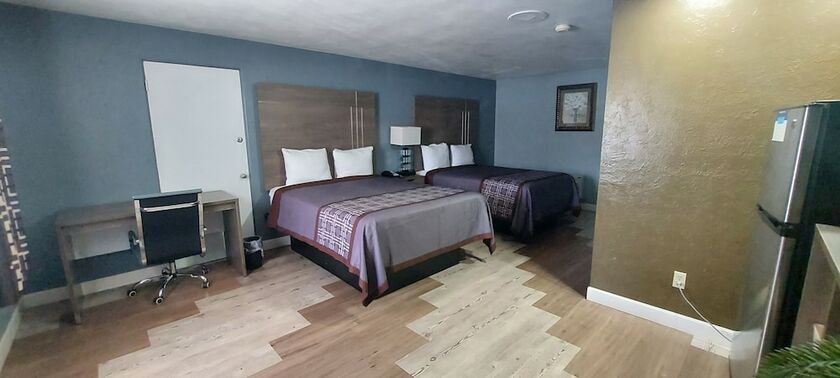 Imagen de la habitación del Hotel HOTEL BLUE. Foto 5