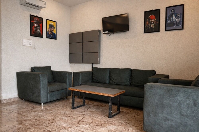 Imagen de los interiores del Hotel HOTEL BLUEBERRY. Foto 13