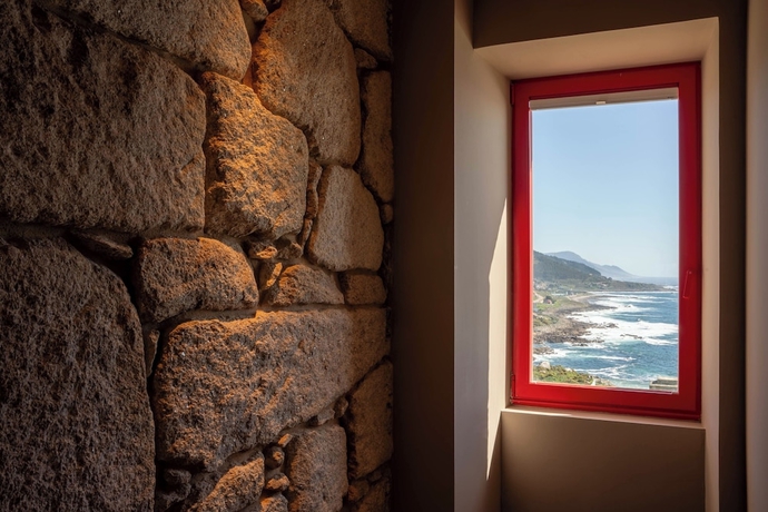 Imagen de los interiores del Hotel HOTEL BOUTIQUE FARO SILLEIRO. Foto 16