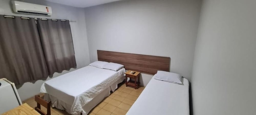 Imagen de la habitación del Hotel HOTEL BRIVANNA. Foto 2