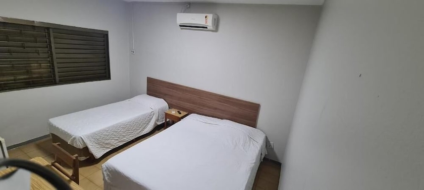 Imagen de la habitación del Hotel HOTEL BRIVANNA. Foto 4
