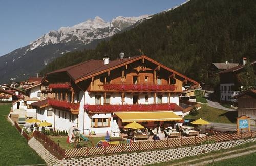 Imagen general del Hotel HOTEL BRUNNENHOF. Foto 10