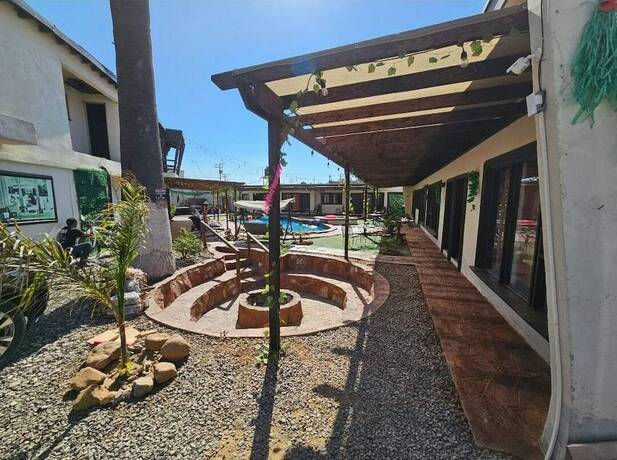 Imagen general del Hotel HOTEL CADILLAC. Foto 4