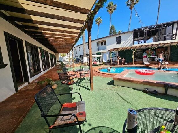 Imagen general del Hotel HOTEL CADILLAC. Foto 8