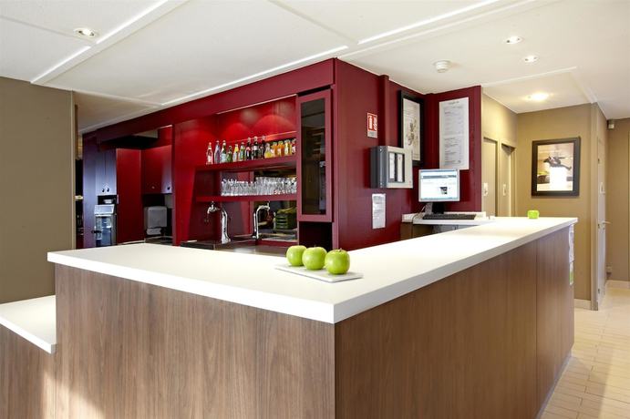 Imagen de los interiores del Hotel HOTEL CAMPANILE DIJON SUD - Marsannay. Foto 20