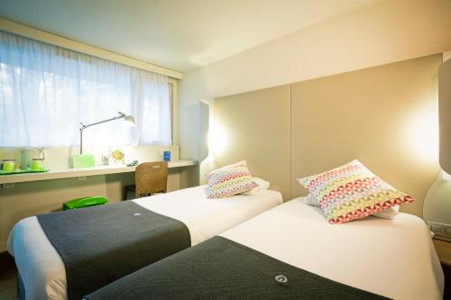 Imagen de la habitación del Hotel HOTEL CAMPANILE GENEVE - Aeroport/Palexpo. Foto 20