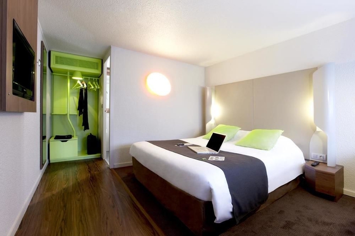 Imagen de la habitación del Hotel HOTEL CAMPANILE NATURE - LES ULIS. Foto 5