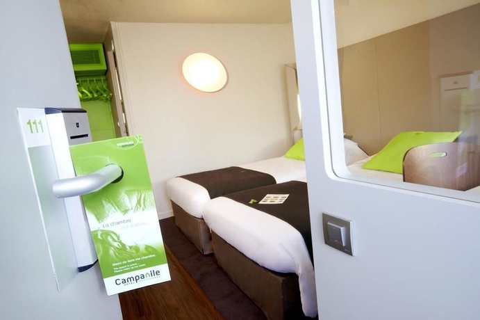 Imagen de la habitación del Hotel HOTEL CAMPANILE NATURE - LES ULIS. Foto 6
